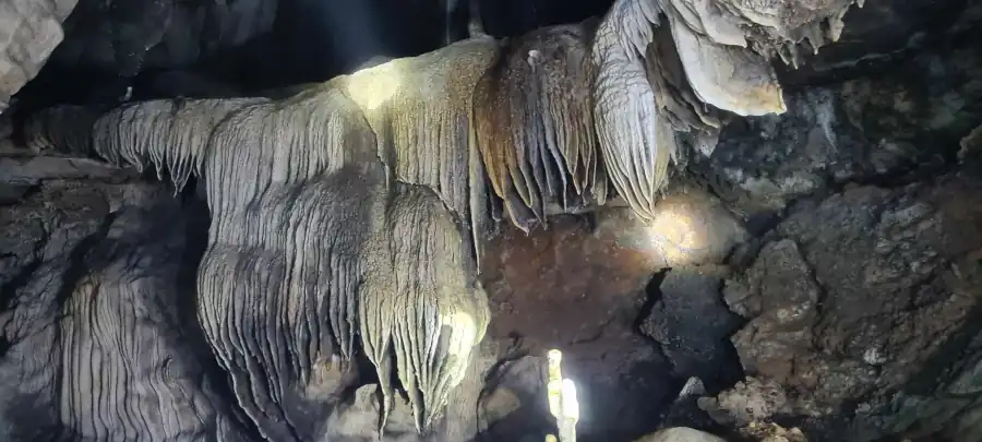 Tham Klang (Klang Cave)